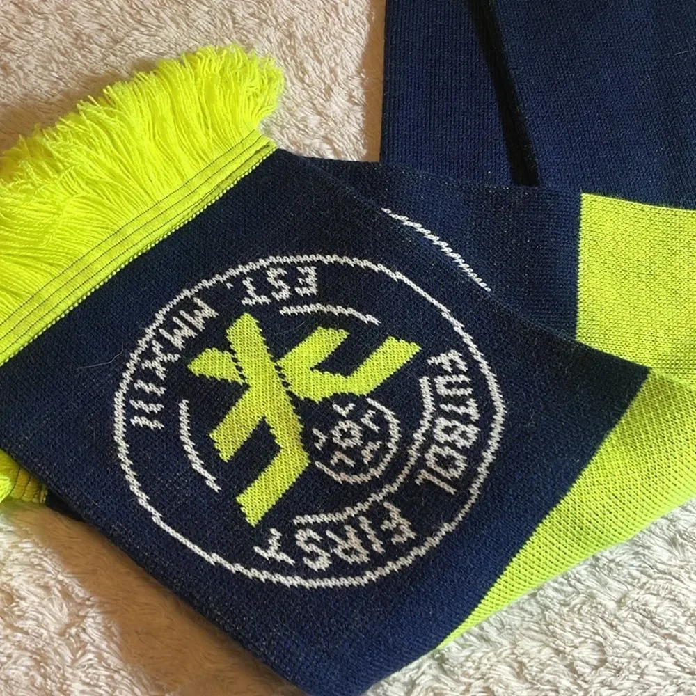 Futbol first scarf